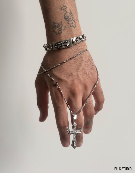 CROSS PENDANT