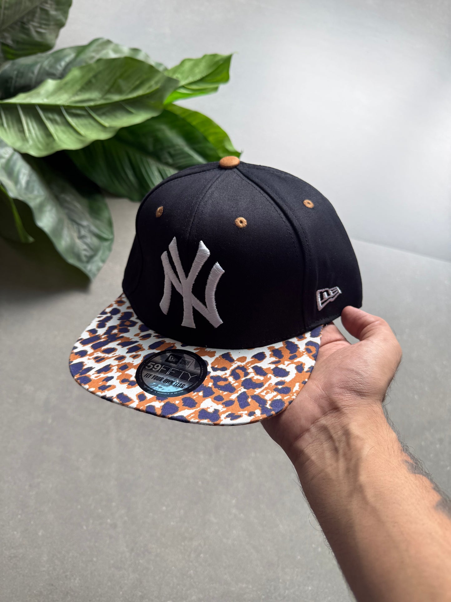 NY FITTED CAP
