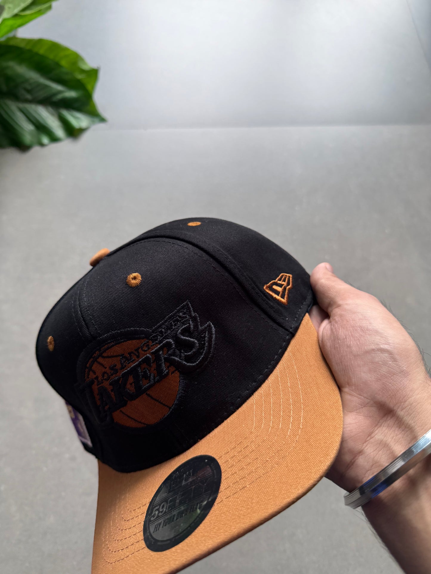 LAKERS ADJUSTABLE CAP