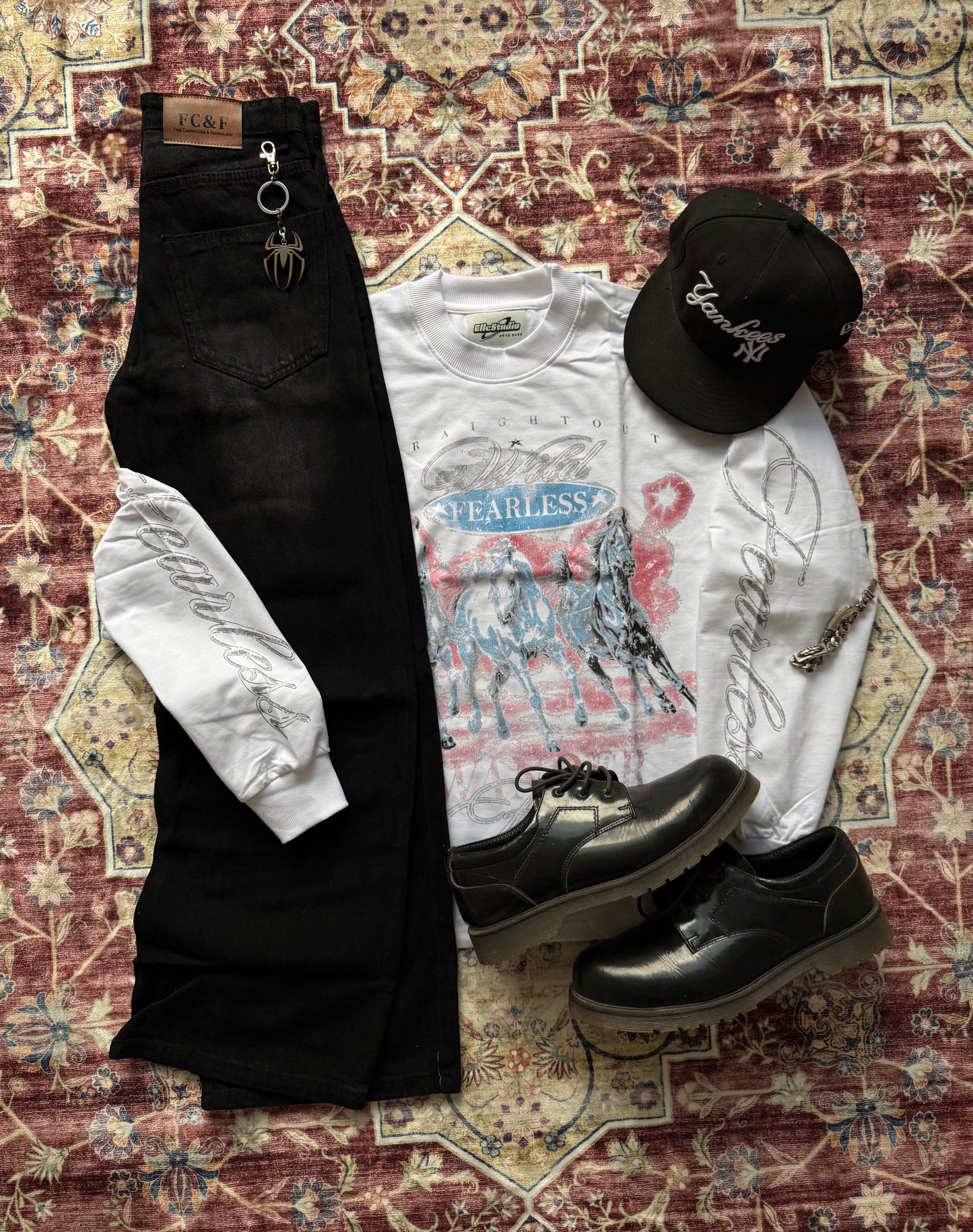 ELLC STUDIO VINTAGE INSPIRED FEARLESS TEE