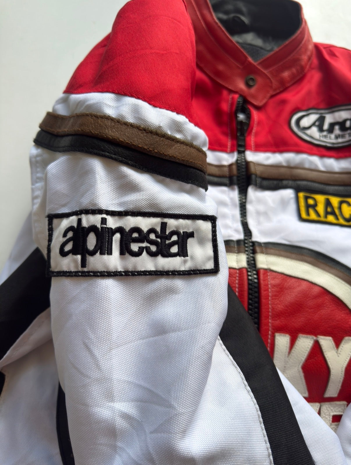 VINTAGE RARE LUCKY STRIPE RACING JACKET (safety pads)