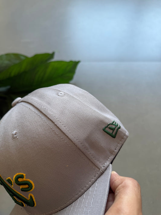 MLB OAKLAND FITTED CAP