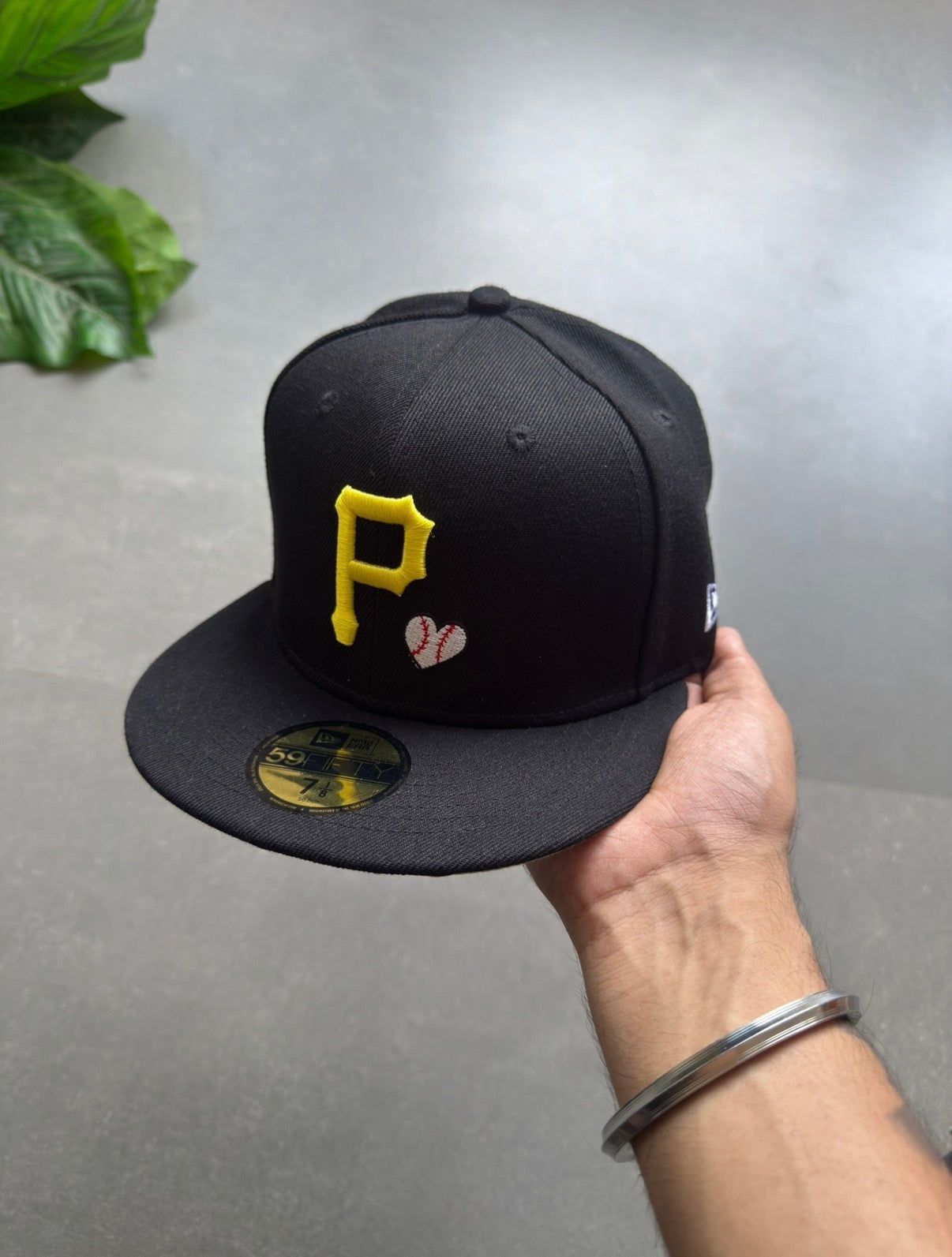 PIRATES FITTED CAP