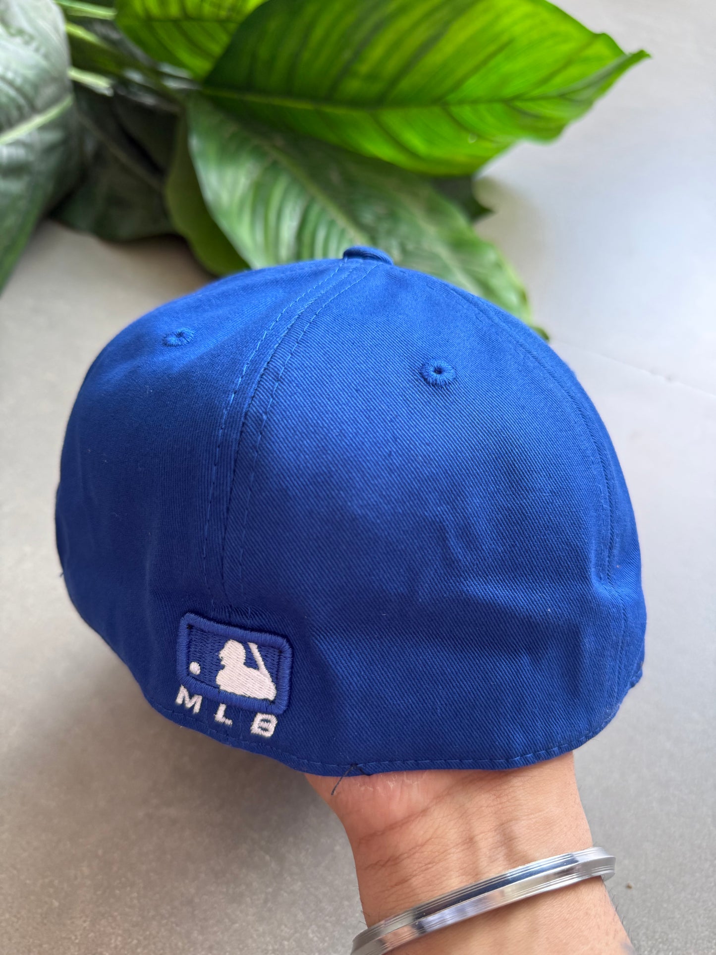 LA FITTED CAP
