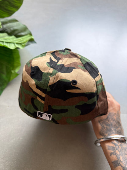 CAMO FITTED HAT