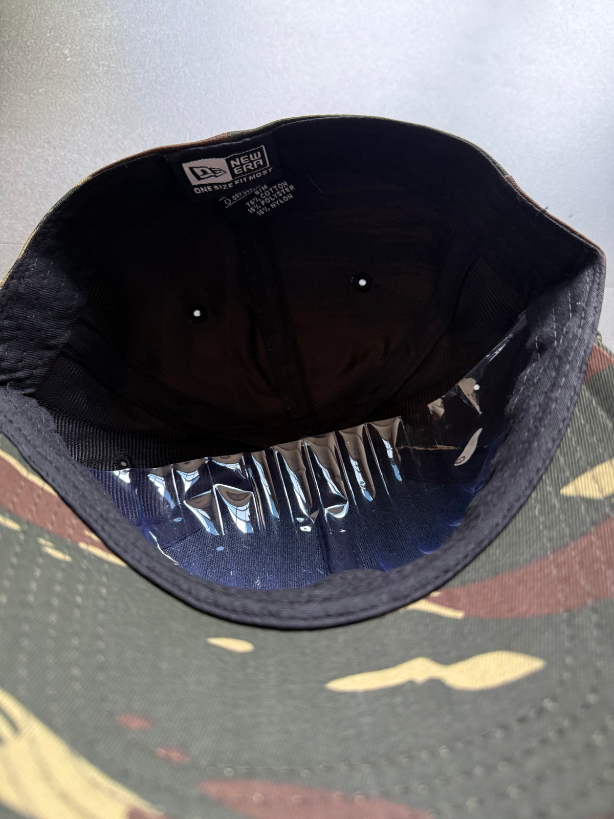 CAMO FITTED HAT