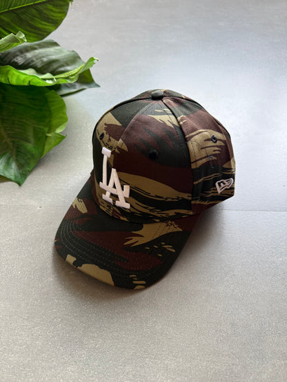 LA FITTED CAP