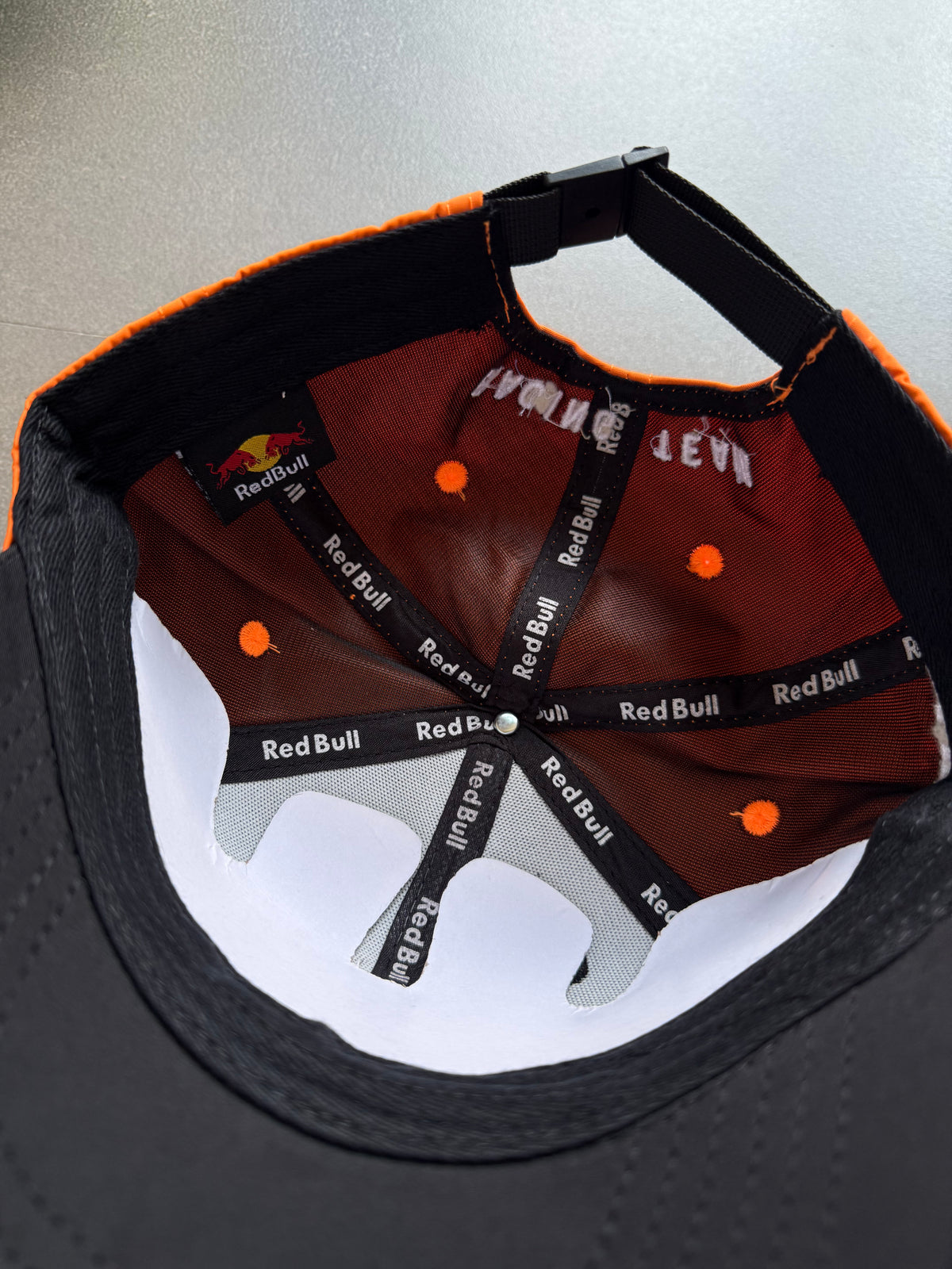 F1 RED BULL RACING ADJUSTABLE CAP