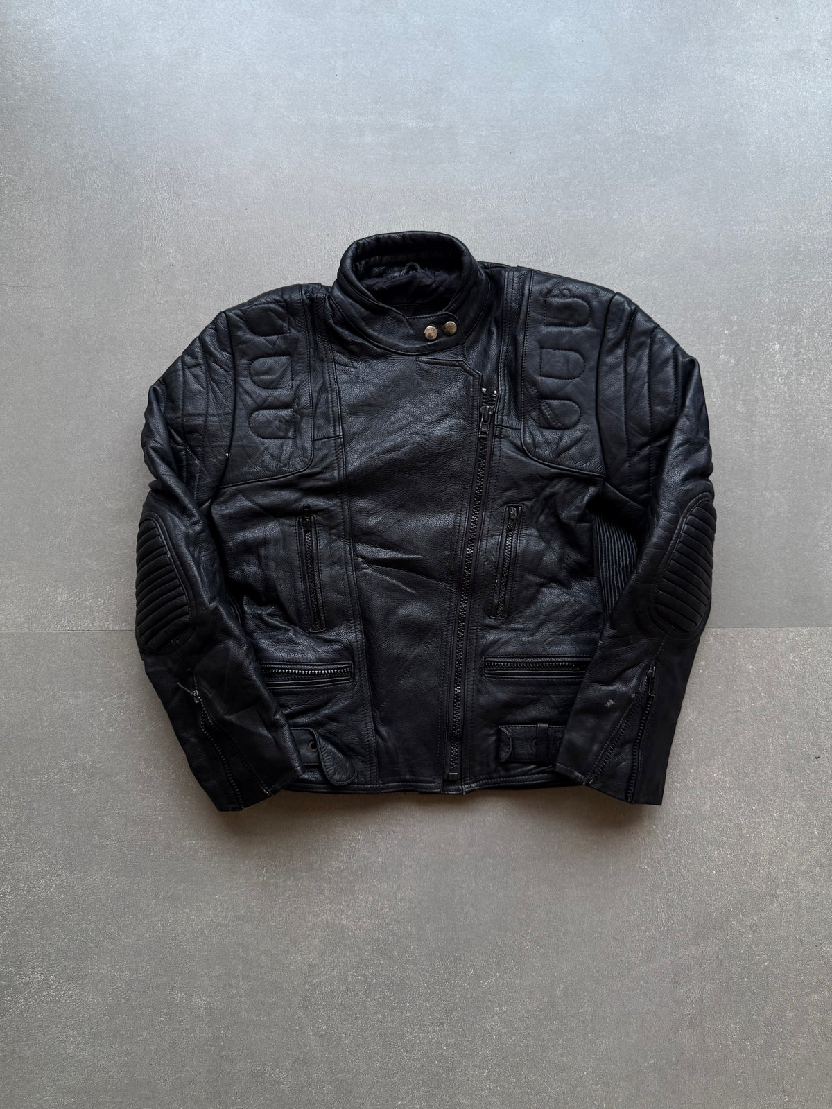 VINTAGE BIKER LEATHER JACKET