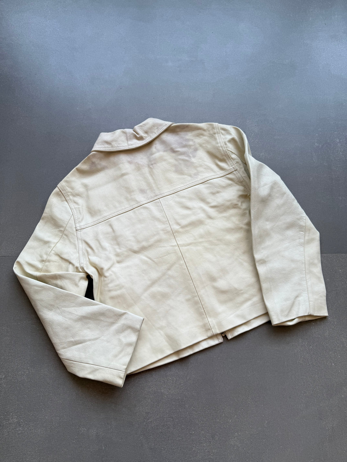 VINTAGE LEATHER JACKET