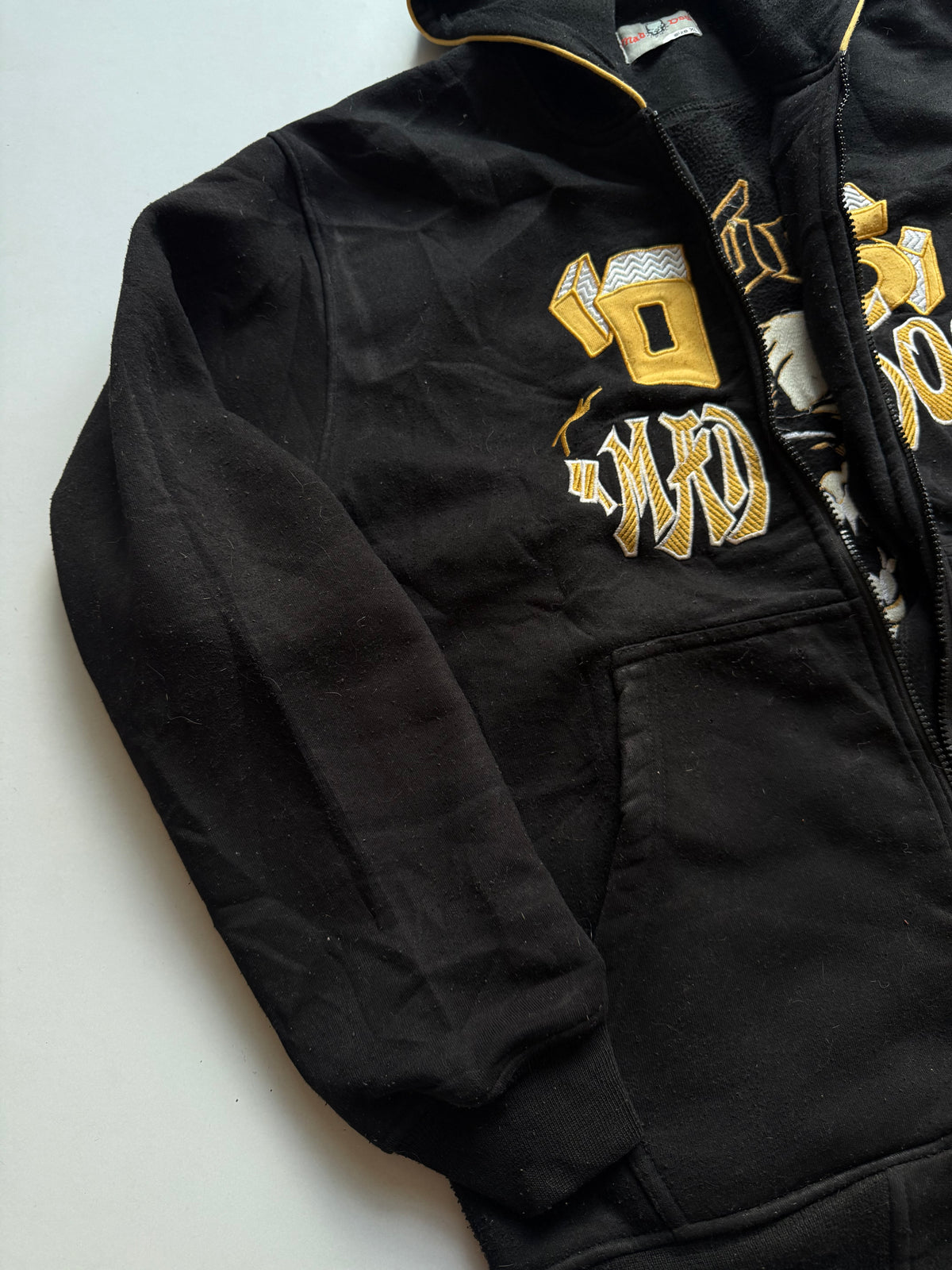 VINTAGE MAD DOG HOOED ZIPPER