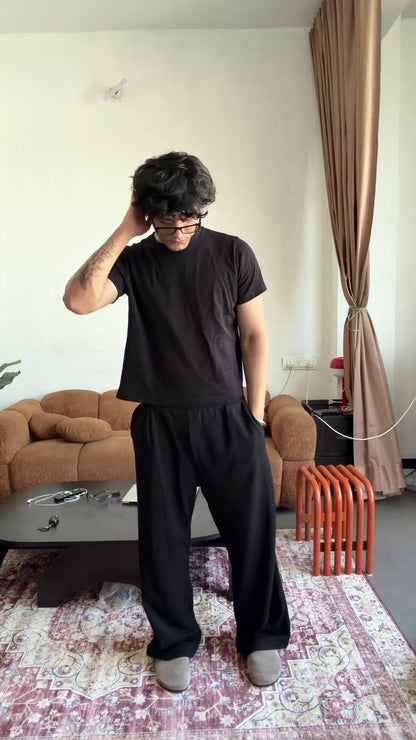 BLACK BAGGY SWEATPANT